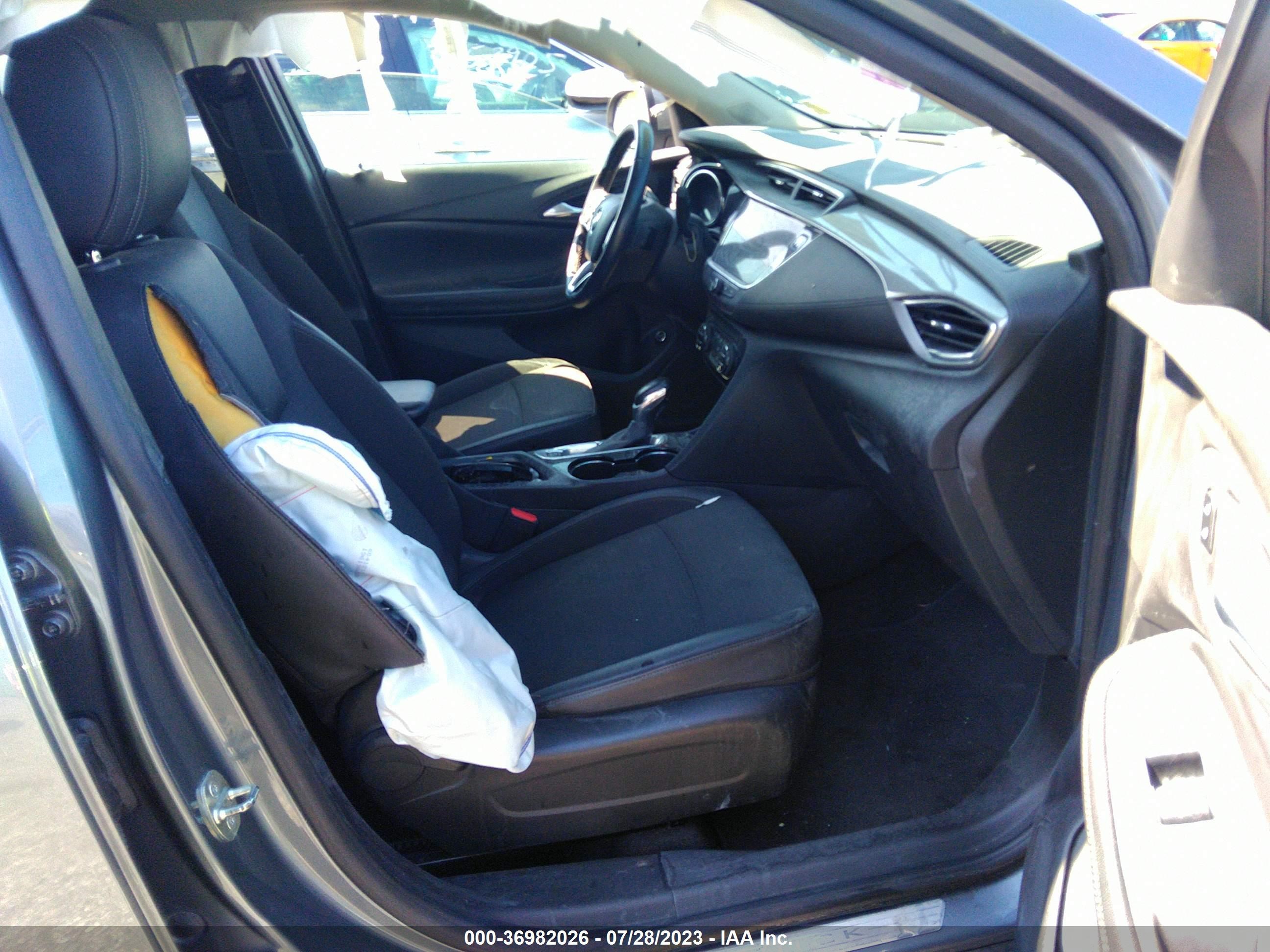 Photo 4 VIN: KL4MMESLXLB070442 - BUICK ENCORE GX 