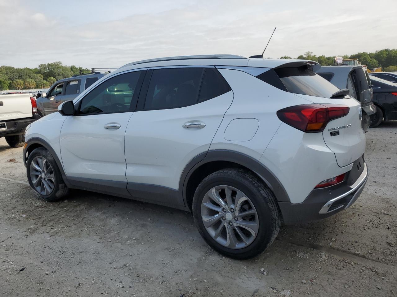 Photo 1 VIN: KL4MMFS23LB090593 - BUICK ENCORE 