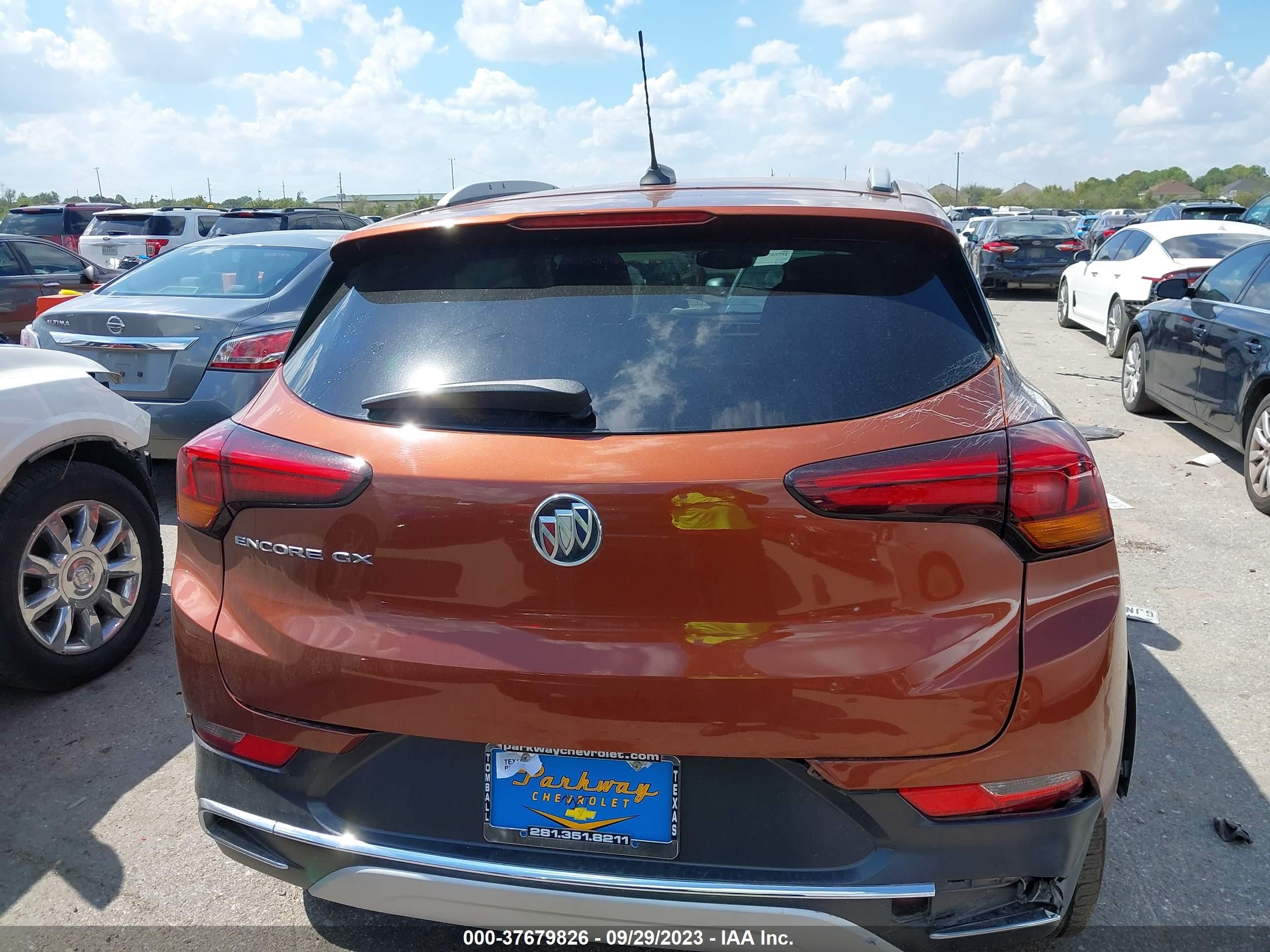 Photo 15 VIN: KL4MMFSL1LB104256 - BUICK ENCORE GX 