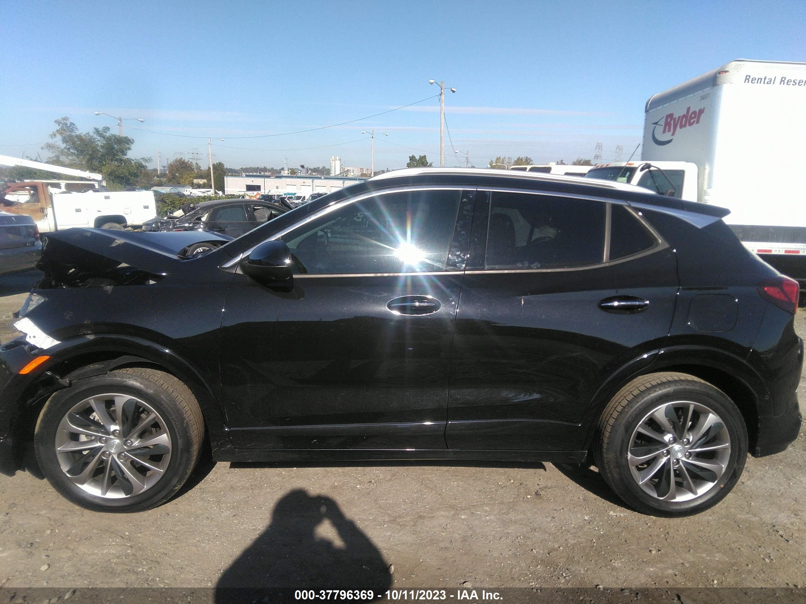 Photo 13 VIN: KL4MMGSL8LB090300 - BUICK ENCORE GX 