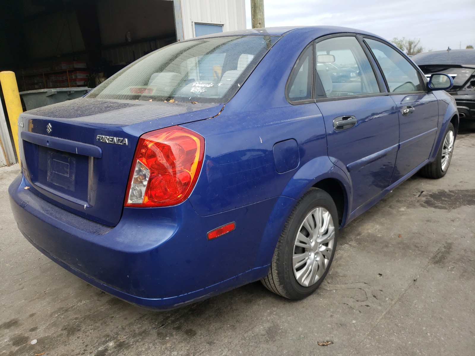 Photo 3 VIN: KL5JD56Z27K622549 - SUZUKI FORENZA BA 