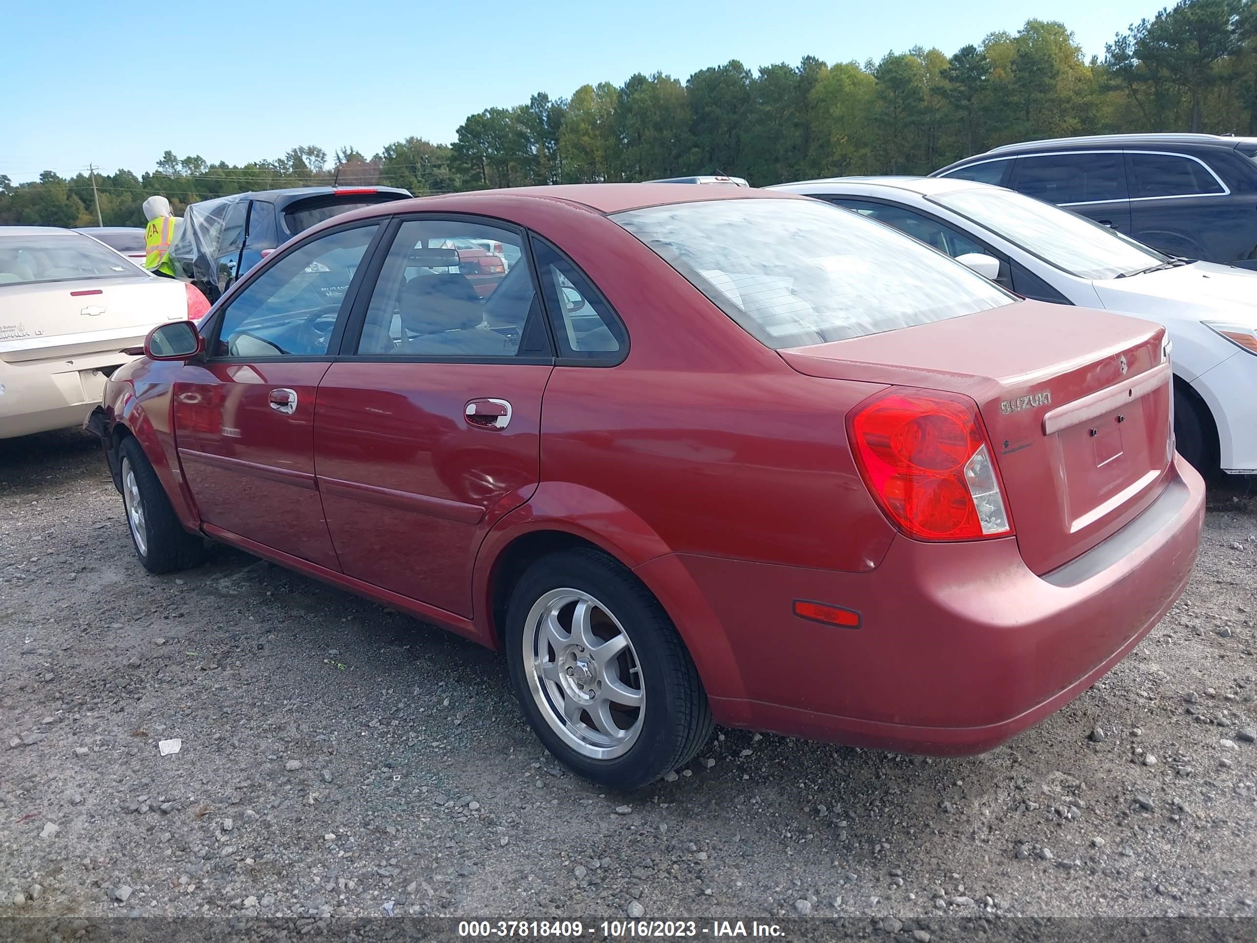 Photo 2 VIN: KL5JD56Z45K134586 - SUZUKI FORENZA 