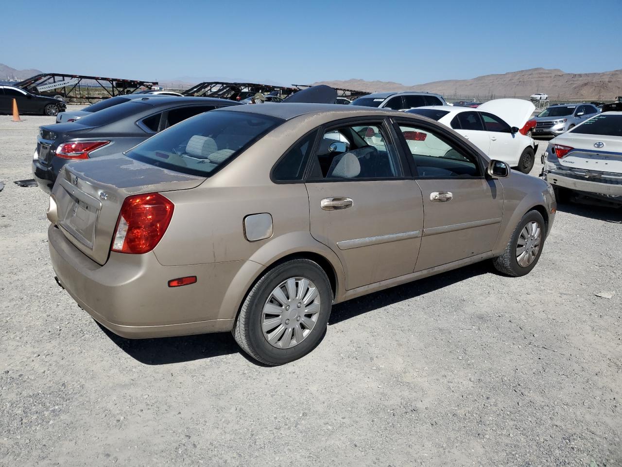 Photo 2 VIN: KL5JD56Z47K614243 - SUZUKI FORENZA 