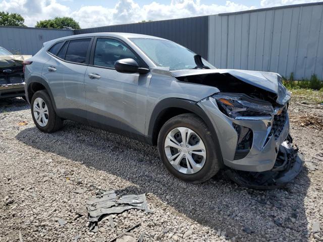 Photo 3 VIN: KL77LFE20RC057102 - CHEVROLET TRAX 