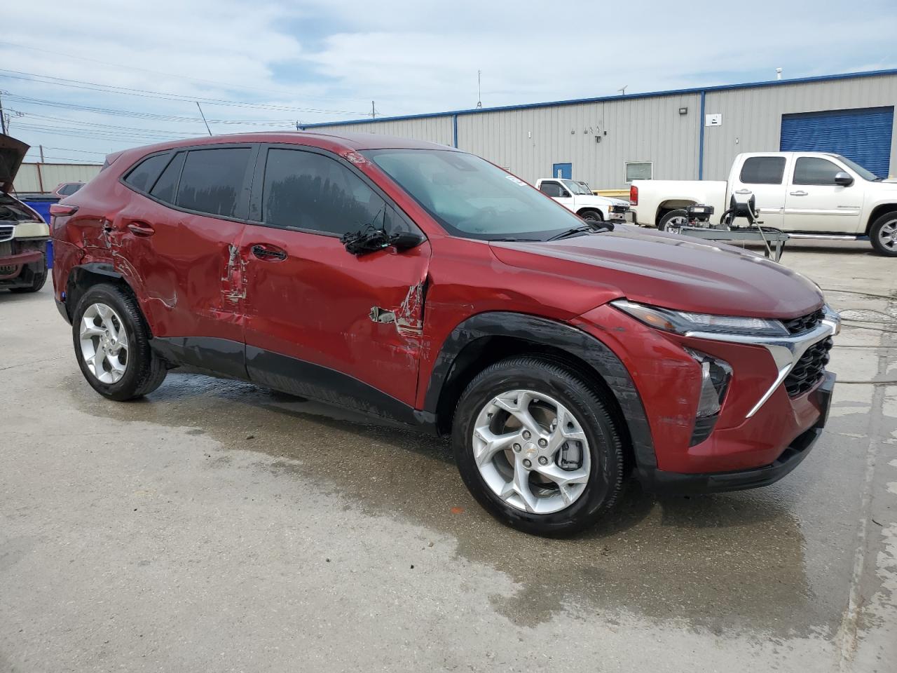 Photo 3 VIN: KL77LFE21RC029972 - CHEVROLET TRAX 