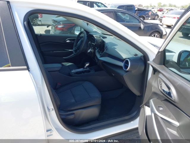 Photo 4 VIN: KL77LFE22RC238508 - CHEVROLET TRAX 