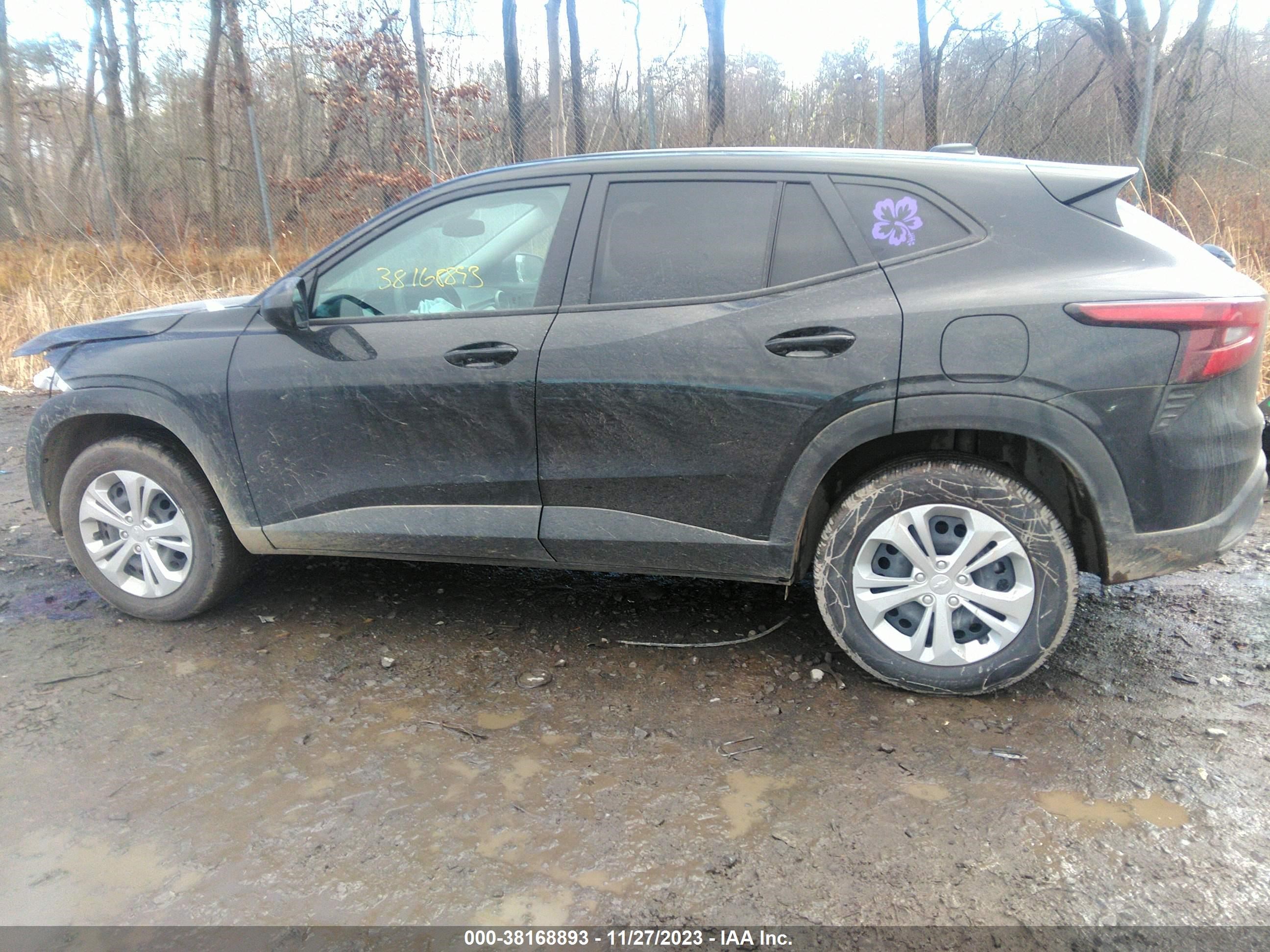 Photo 14 VIN: KL77LFE28RC053301 - CHEVROLET TRAX 