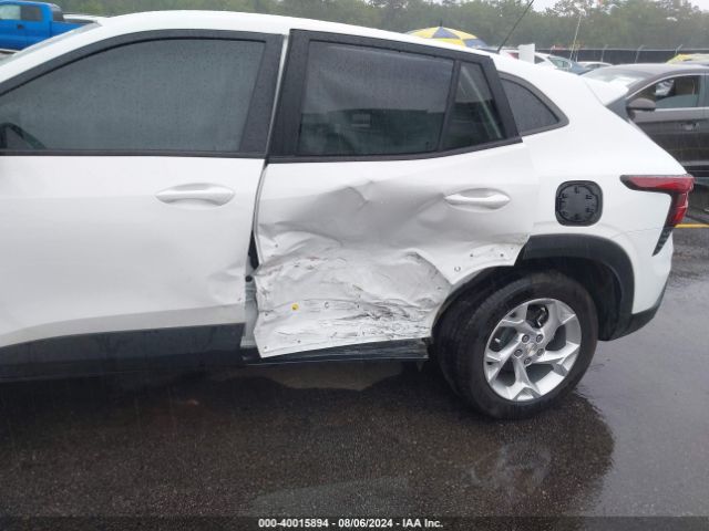 Photo 5 VIN: KL77LFE28RC077808 - CHEVROLET TRAX 