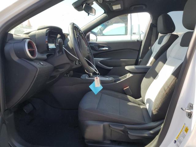 Photo 6 VIN: KL77LGEP6SC010101 - CHEVROLET TRAX 1RS 