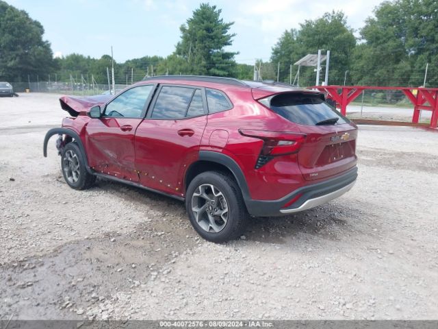 Photo 2 VIN: KL77LHE22RC063981 - CHEVROLET TRAX 