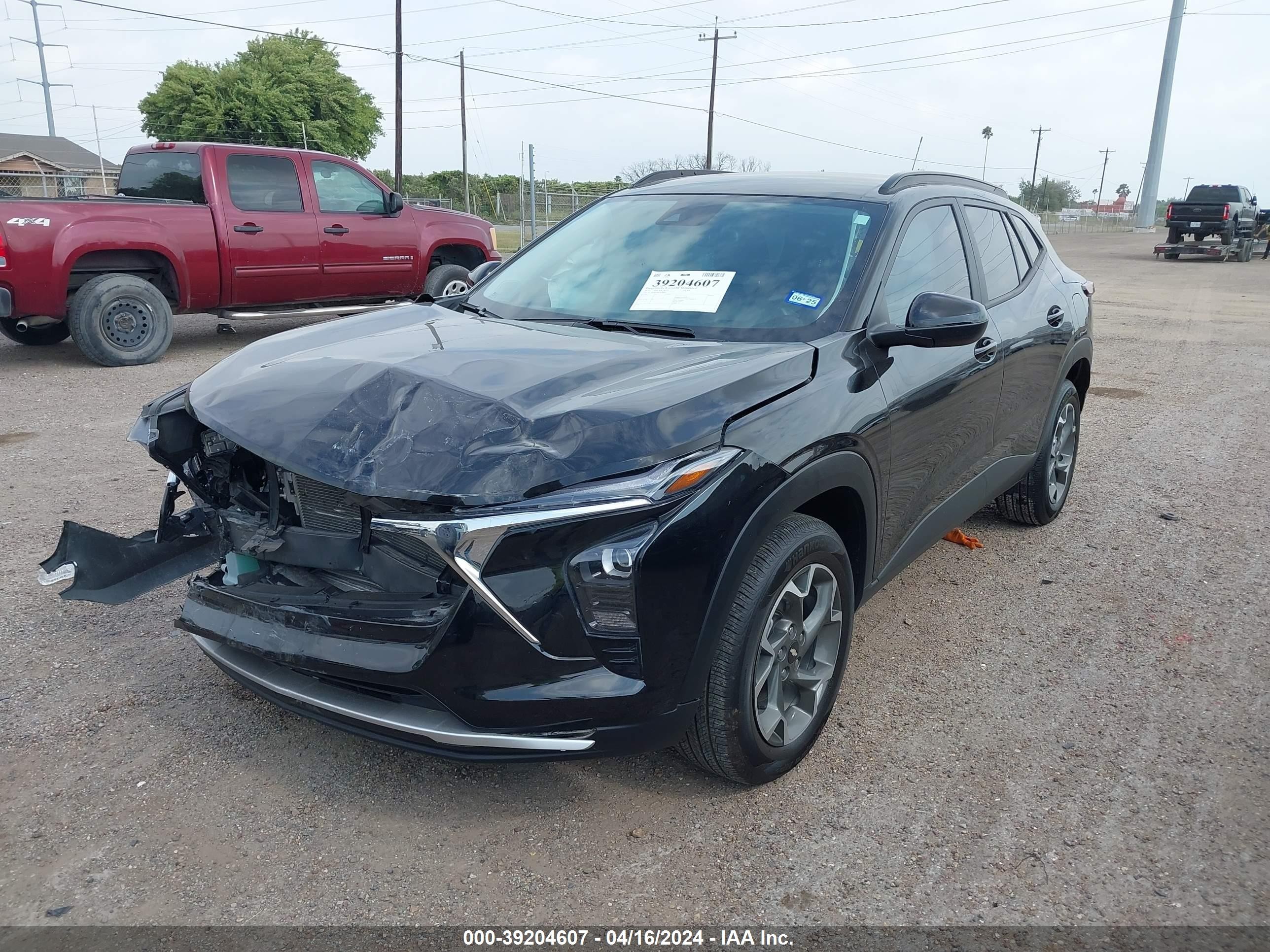 Photo 1 VIN: KL77LHE27RC028899 - CHEVROLET TRAX 