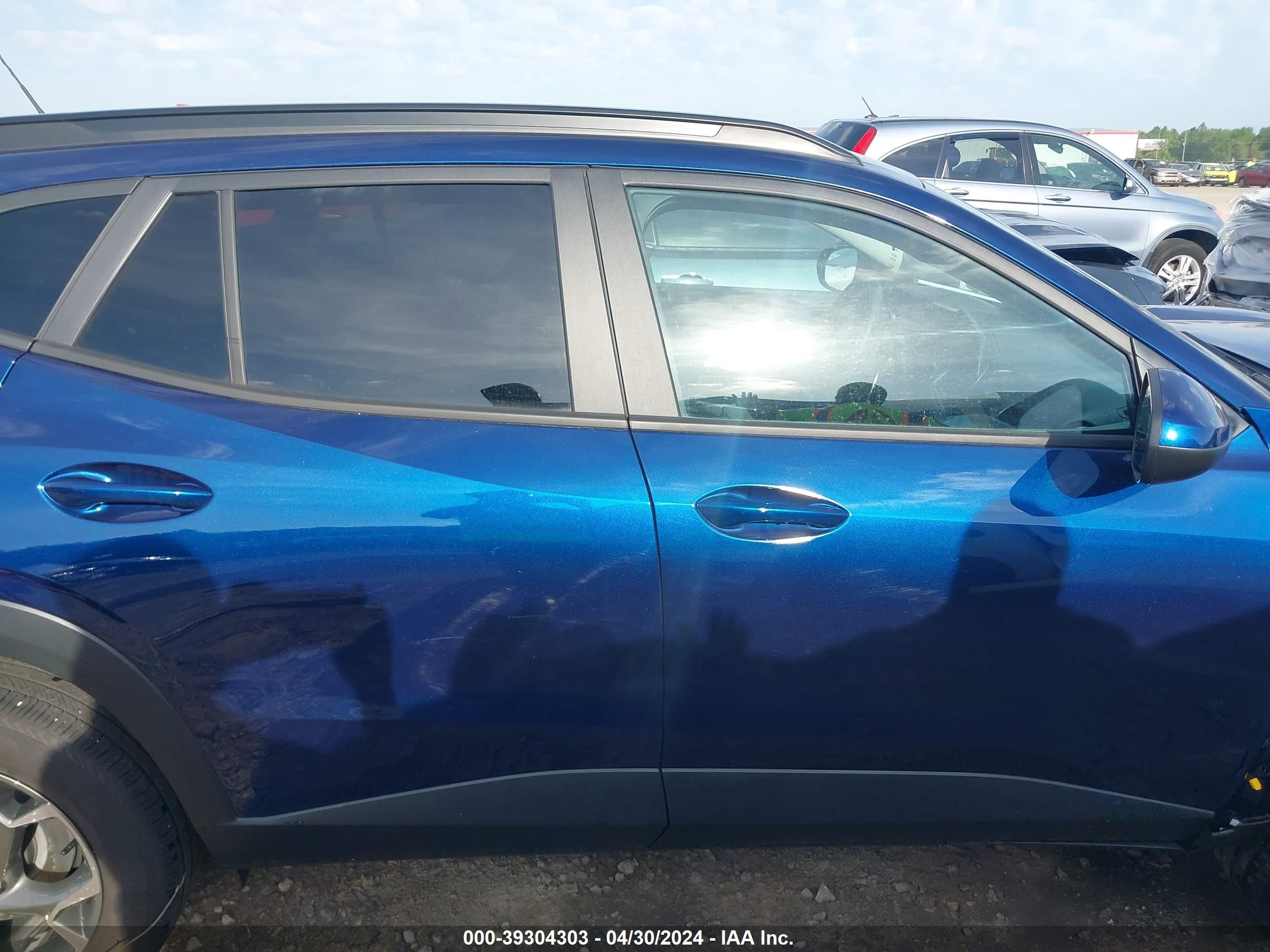 Photo 13 VIN: KL77LHE28RC040527 - CHEVROLET TRAX 