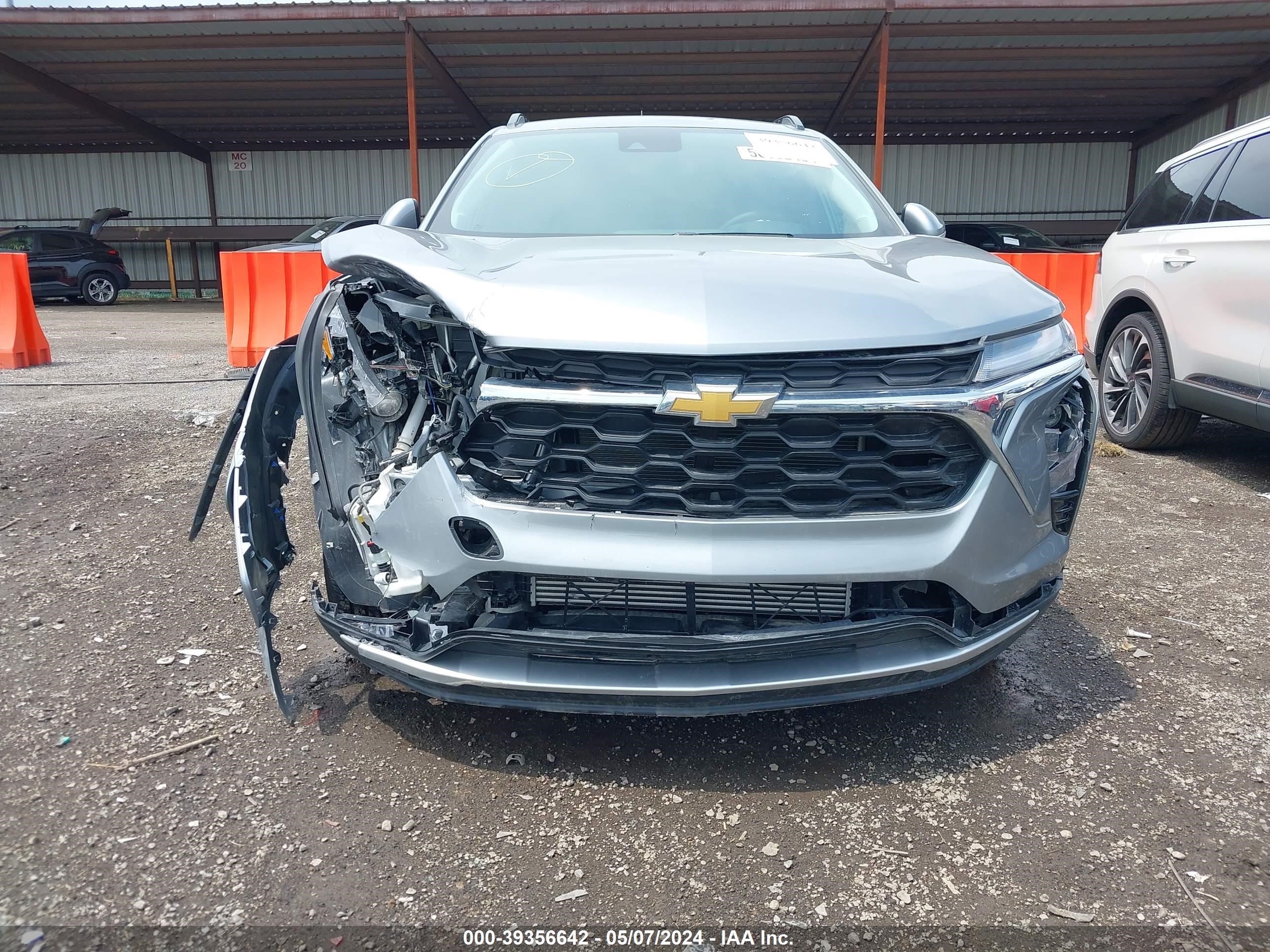 Photo 5 VIN: KL77LHE29RC122573 - CHEVROLET TRAX 