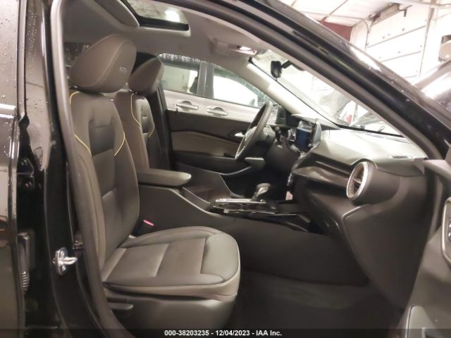 Photo 4 VIN: KL77LKE20RC100622 - CHEVROLET TRAX 