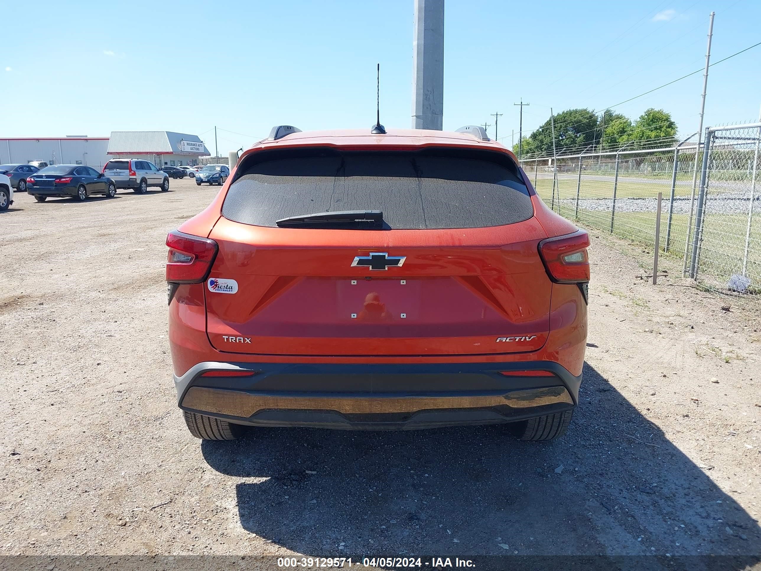 Photo 16 VIN: KL77LKE25RC014237 - CHEVROLET TRAX 