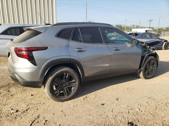 Photo 2 VIN: KL77LKEP1SC098915 - CHEVROLET TRAX ACTIV 