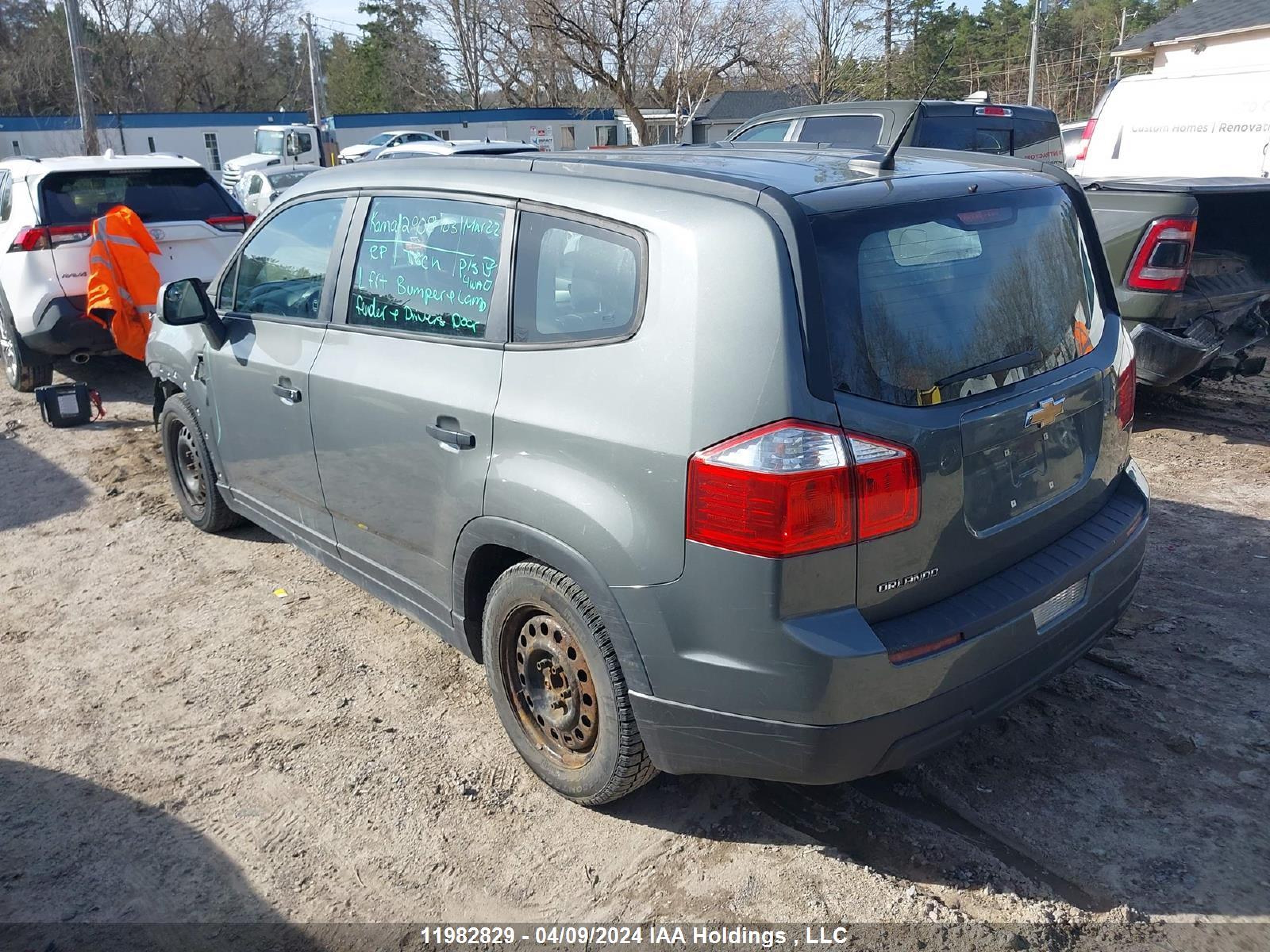 Photo 2 VIN: KL77P1EM7CK652681 - CHEVROLET ORLANDO 