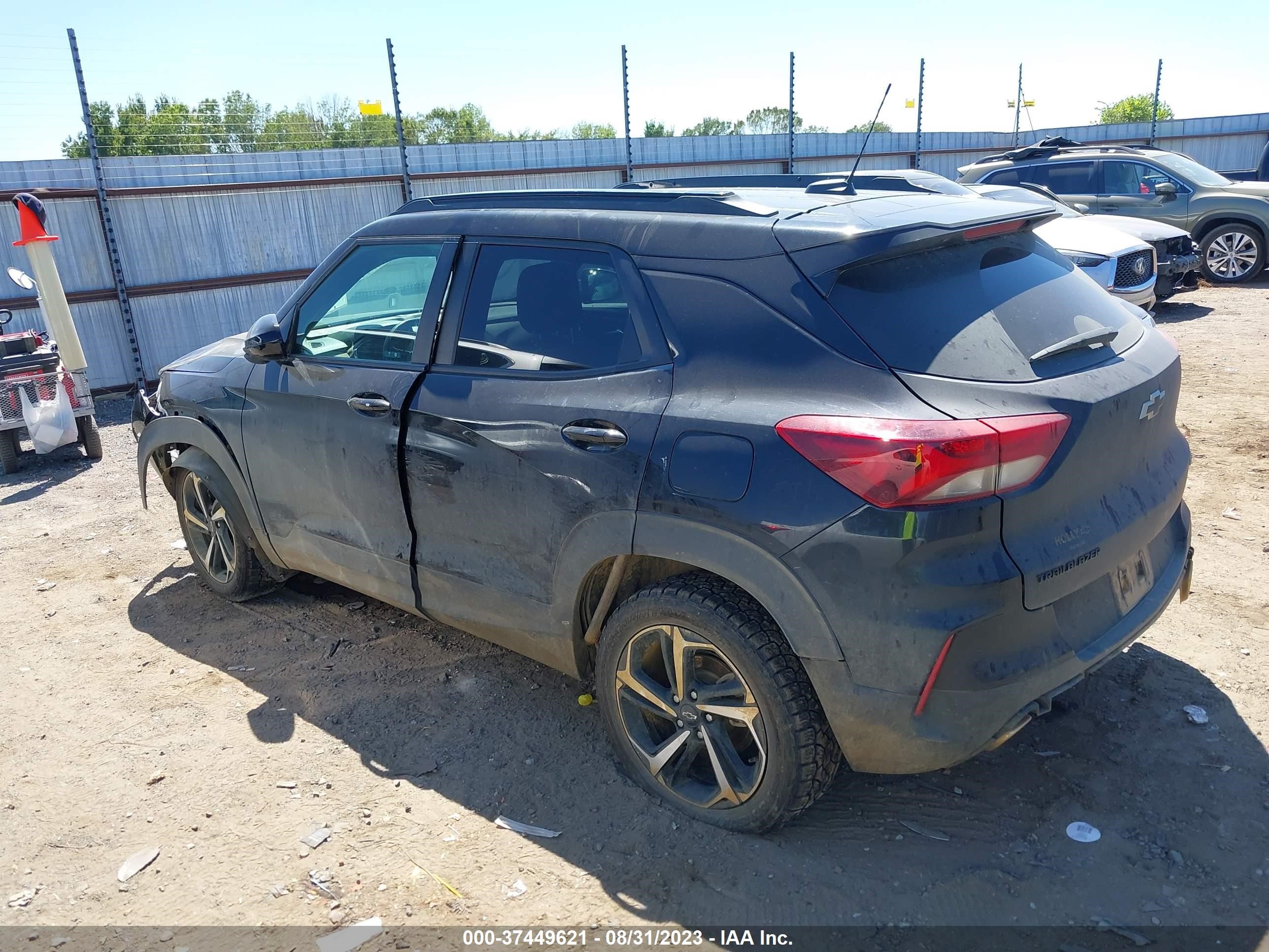 Photo 2 VIN: KL79MTSL4NB067701 - CHEVROLET TRAILBLAZER 