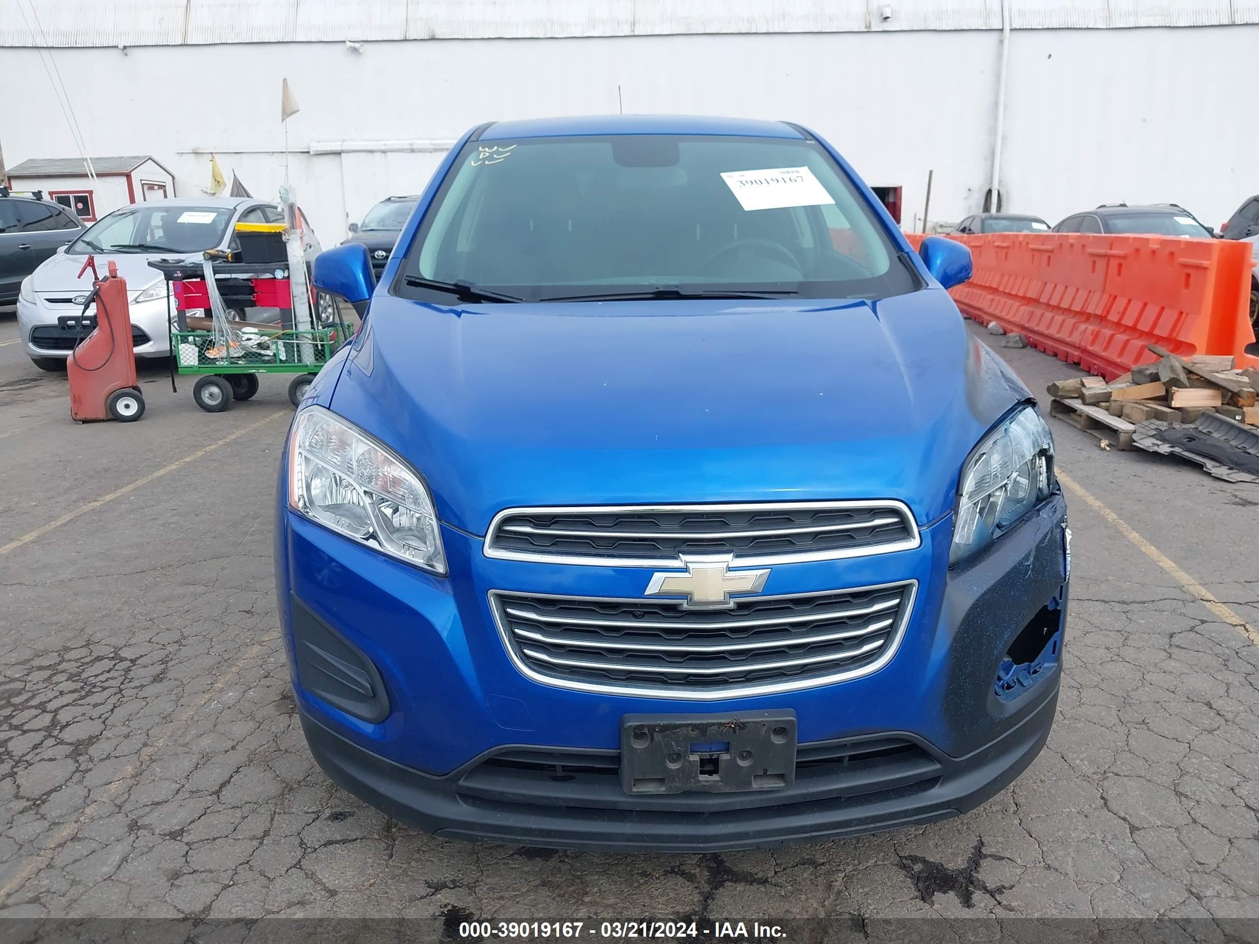 Photo 11 VIN: KL7CJKSB0FB088661 - CHEVROLET TRAX 