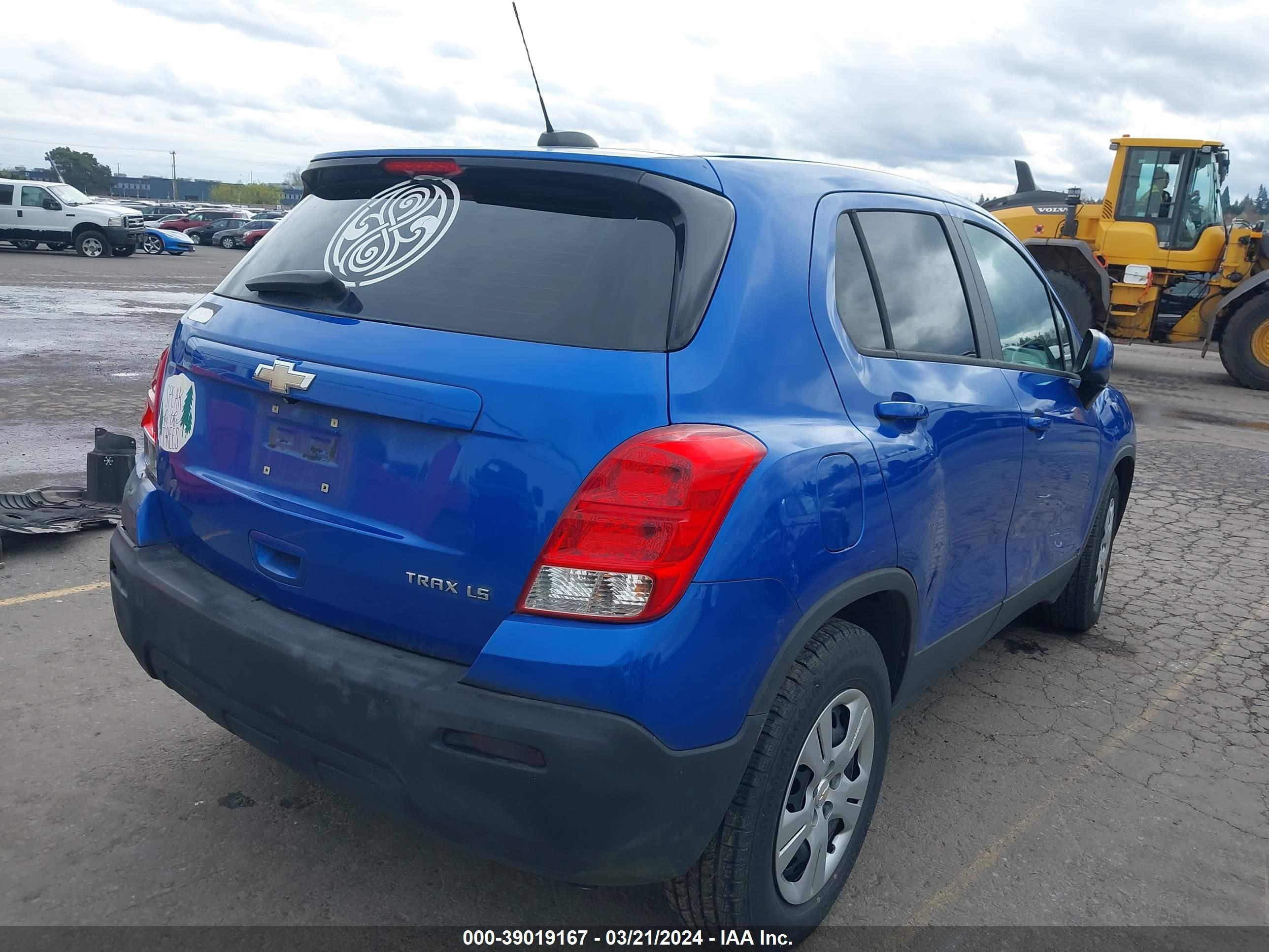 Photo 3 VIN: KL7CJKSB0FB088661 - CHEVROLET TRAX 