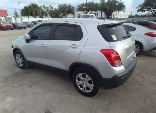 Photo 2 VIN: KL7CJKSB0GB565042 - CHEVROLET TRAX 