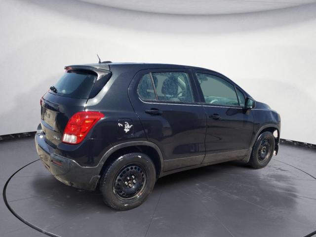 Photo 2 VIN: KL7CJKSB0GB604700 - CHEVROLET TRAX LS 