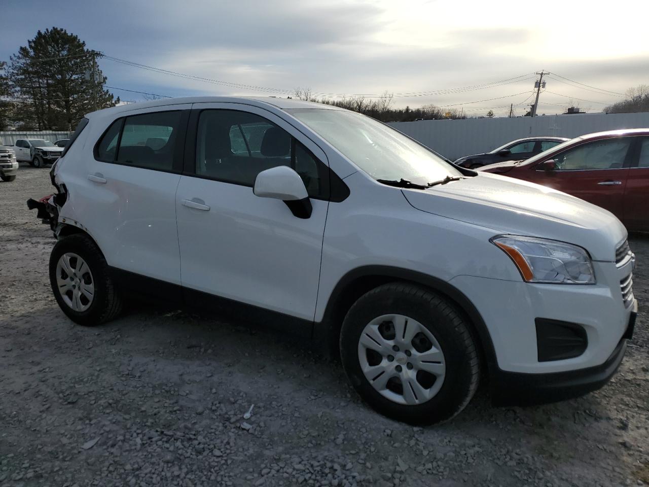 Photo 3 VIN: KL7CJKSB0GB657994 - CHEVROLET TRAX 