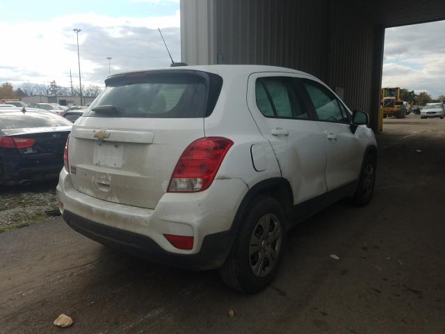 Photo 3 VIN: KL7CJKSB0HB176273 - CHEVROLET TRAX LS 