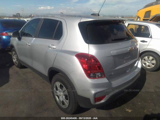 Photo 2 VIN: KL7CJKSB0JB720969 - CHEVROLET TRAX 