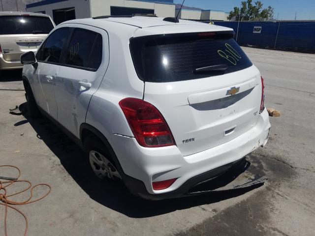 Photo 2 VIN: KL7CJKSB0JB722186 - CHEVROLET TRAX LS 