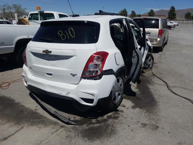 Photo 3 VIN: KL7CJKSB0JB722186 - CHEVROLET TRAX LS 