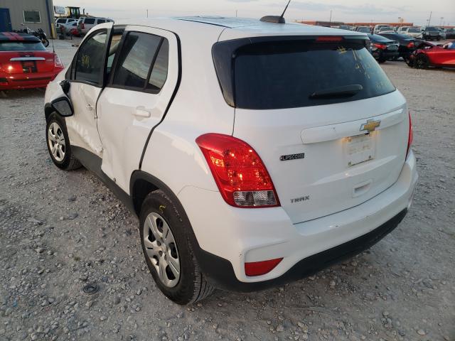 Photo 2 VIN: KL7CJKSB0JB722897 - CHEVROLET TRAX LS 