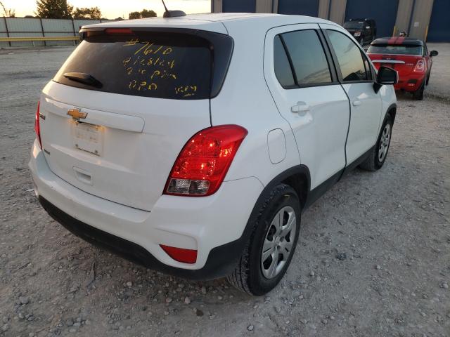 Photo 3 VIN: KL7CJKSB0JB722897 - CHEVROLET TRAX LS 