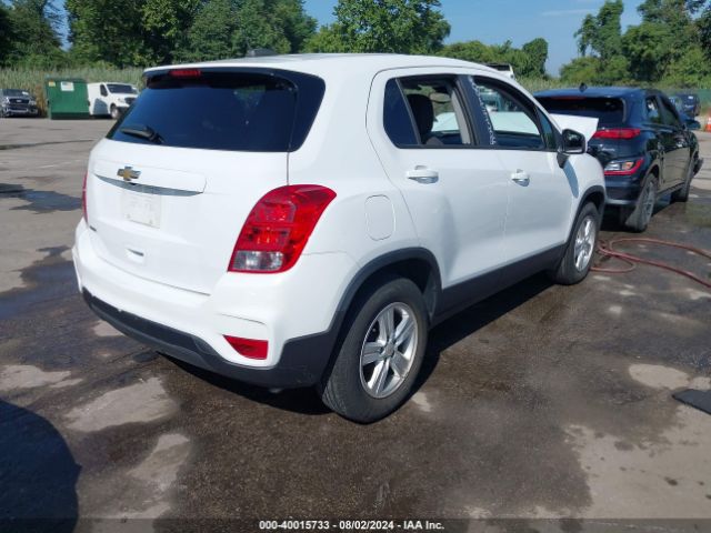 Photo 3 VIN: KL7CJKSB0LB024258 - CHEVROLET TRAX 