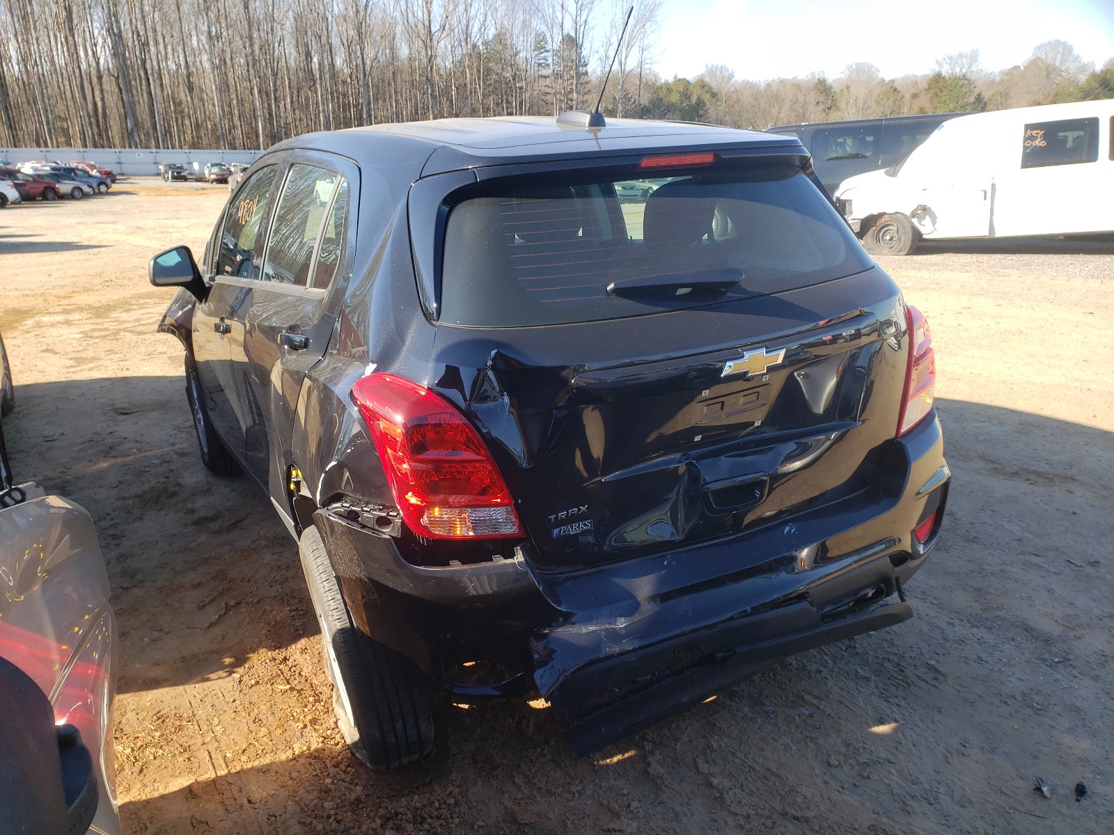 Photo 2 VIN: KL7CJKSB0LB085299 - CHEVROLET TRAX LS 