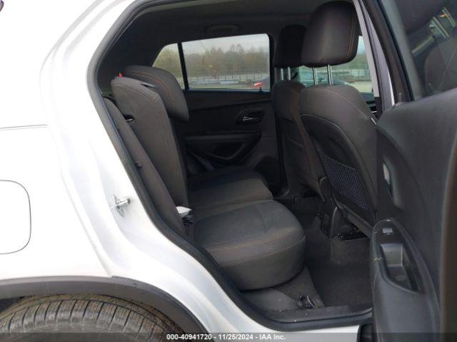 Photo 7 VIN: KL7CJKSB0LB324253 - CHEVROLET TRAX 