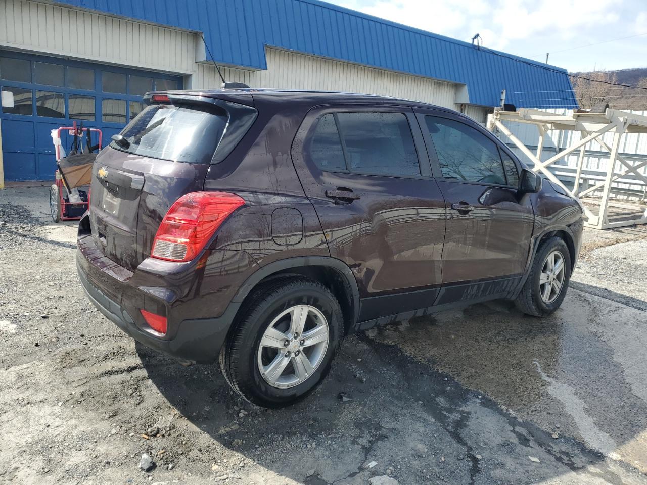 Photo 2 VIN: KL7CJKSB0LB348374 - CHEVROLET TRAX 