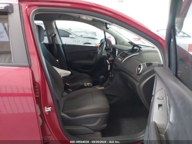 Photo 4 VIN: KL7CJKSB1FB174349 - CHEVROLET TRAX 