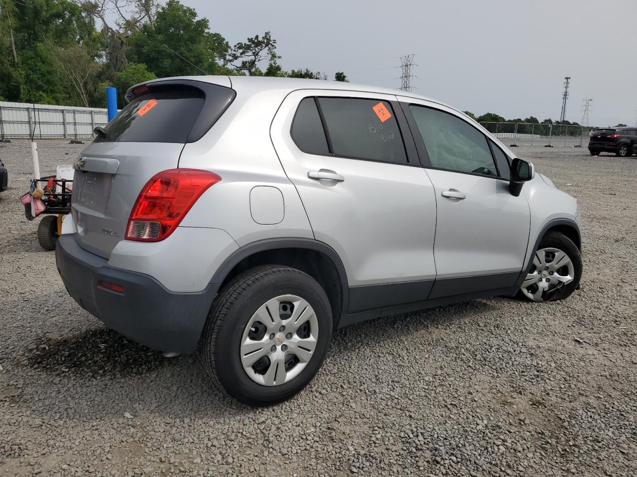 Photo 2 VIN: KL7CJKSB1GB636703 - CHEVROLET TRAX 