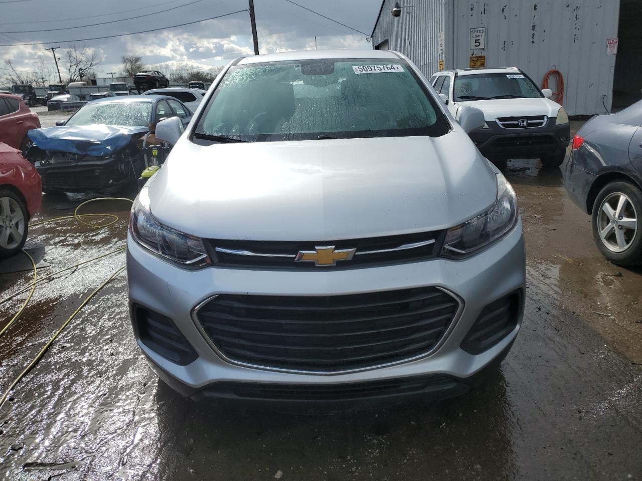 Photo 4 VIN: KL7CJKSB1JB518108 - CHEVROLET TRAX 