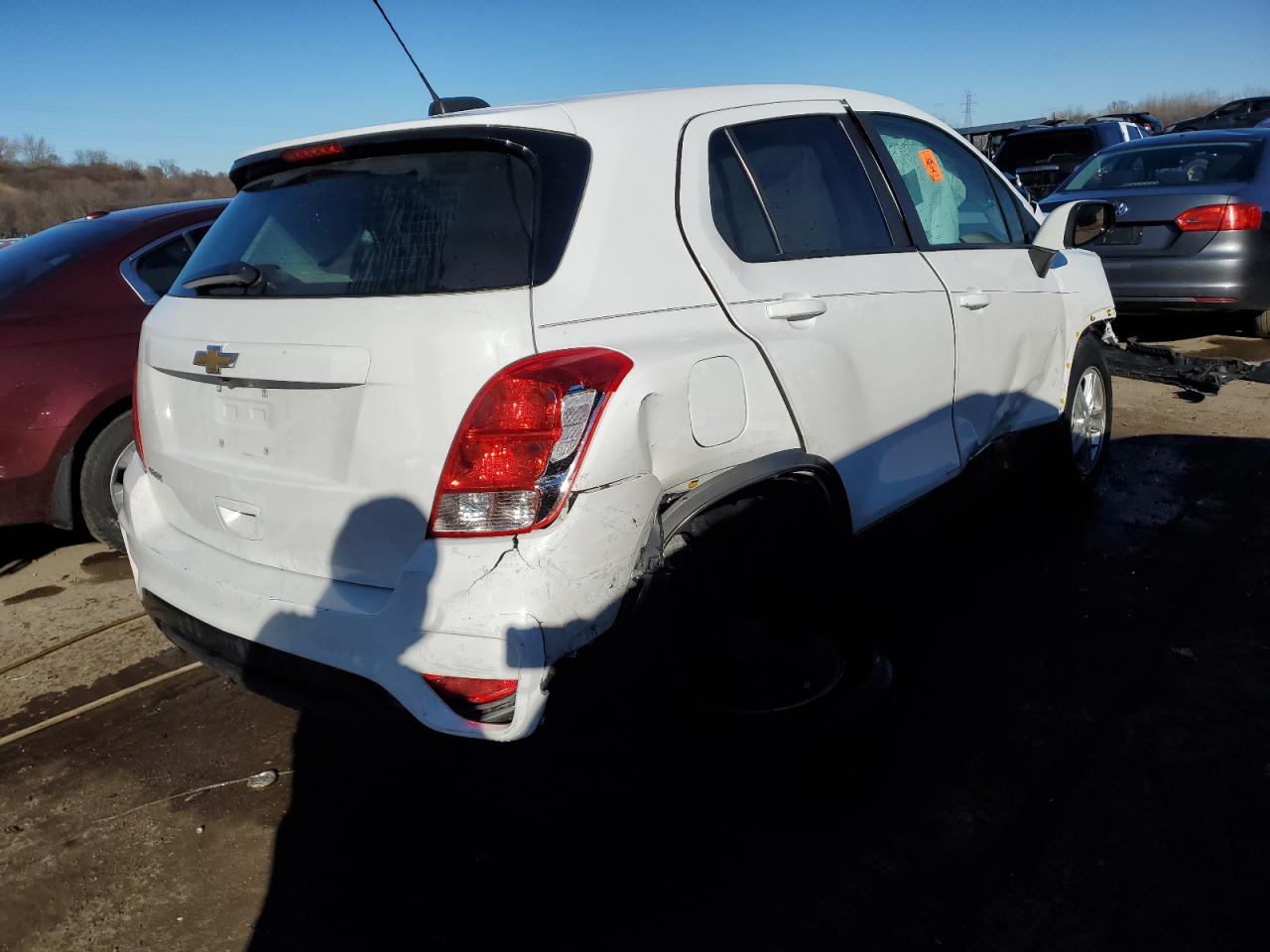 Photo 2 VIN: KL7CJKSB1LB043501 - CHEVROLET TRAX 