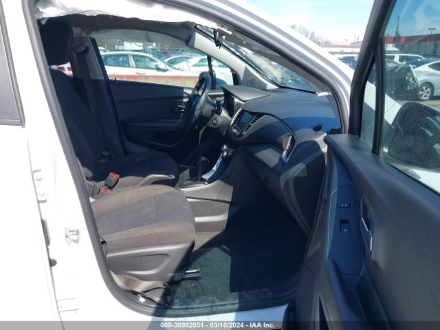 Photo 4 VIN: KL7CJKSB1LB069385 - CHEVROLET TRAX 