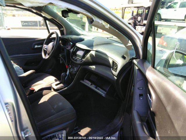 Photo 4 VIN: KL7CJKSB2JB602440 - CHEVROLET TRAX 