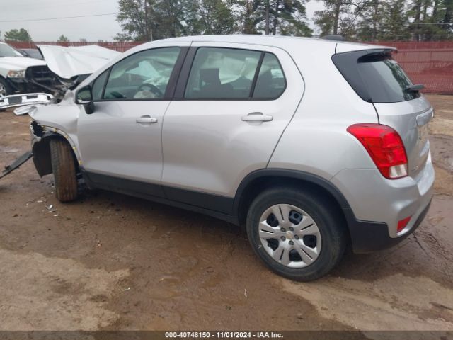 Photo 2 VIN: KL7CJKSB2JB731553 - CHEVROLET TRAX 