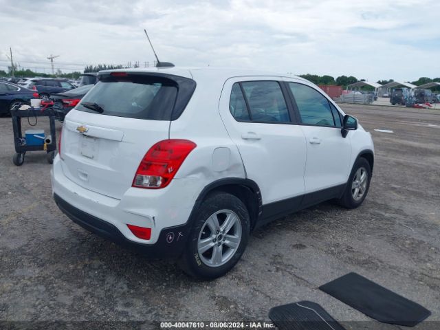 Photo 3 VIN: KL7CJKSB2LB064440 - CHEVROLET TRAX 