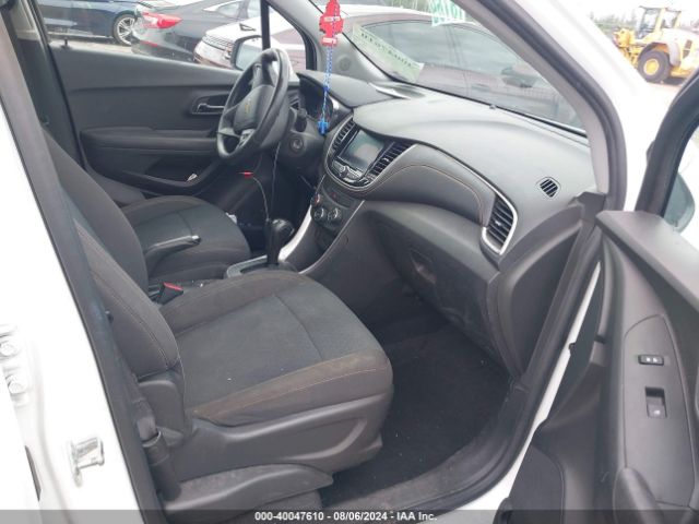 Photo 4 VIN: KL7CJKSB2LB064440 - CHEVROLET TRAX 