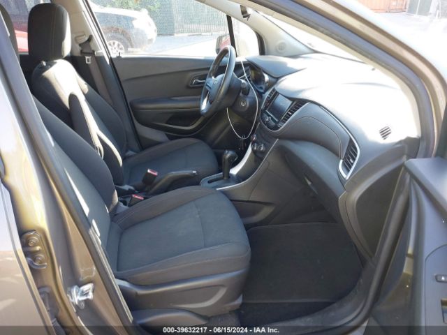 Photo 4 VIN: KL7CJKSB2LB345041 - CHEVROLET TRAX 