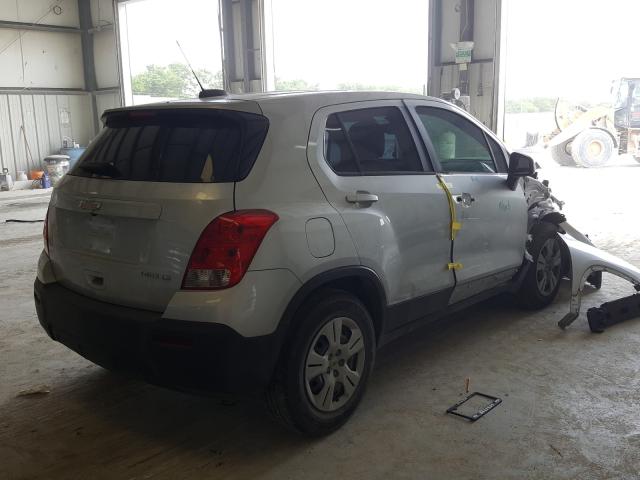 Photo 3 VIN: KL7CJKSB3FB057114 - CHEVROLET TRAX LS 