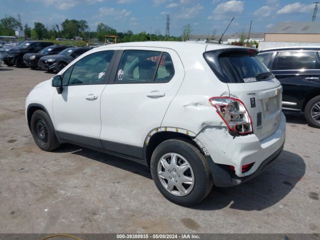 Photo 2 VIN: KL7CJKSB3JB579816 - CHEVROLET TRAX 