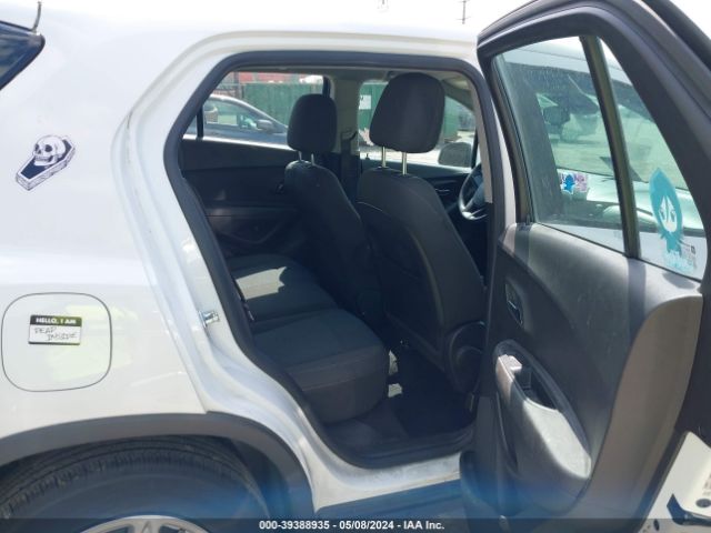 Photo 7 VIN: KL7CJKSB3JB579816 - CHEVROLET TRAX 